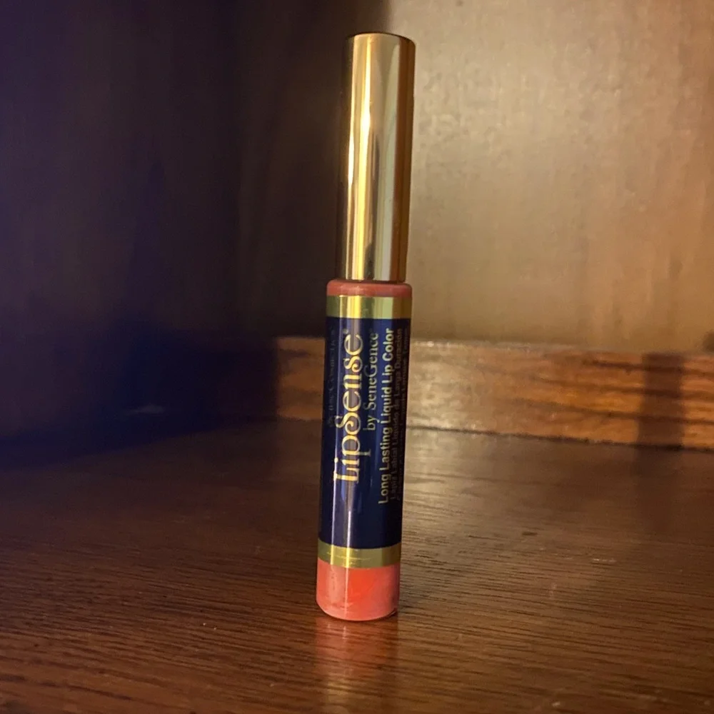 NEW SeneGence LipSense Fleur De Lisa Liquid Lip Color Sealed Waterproof